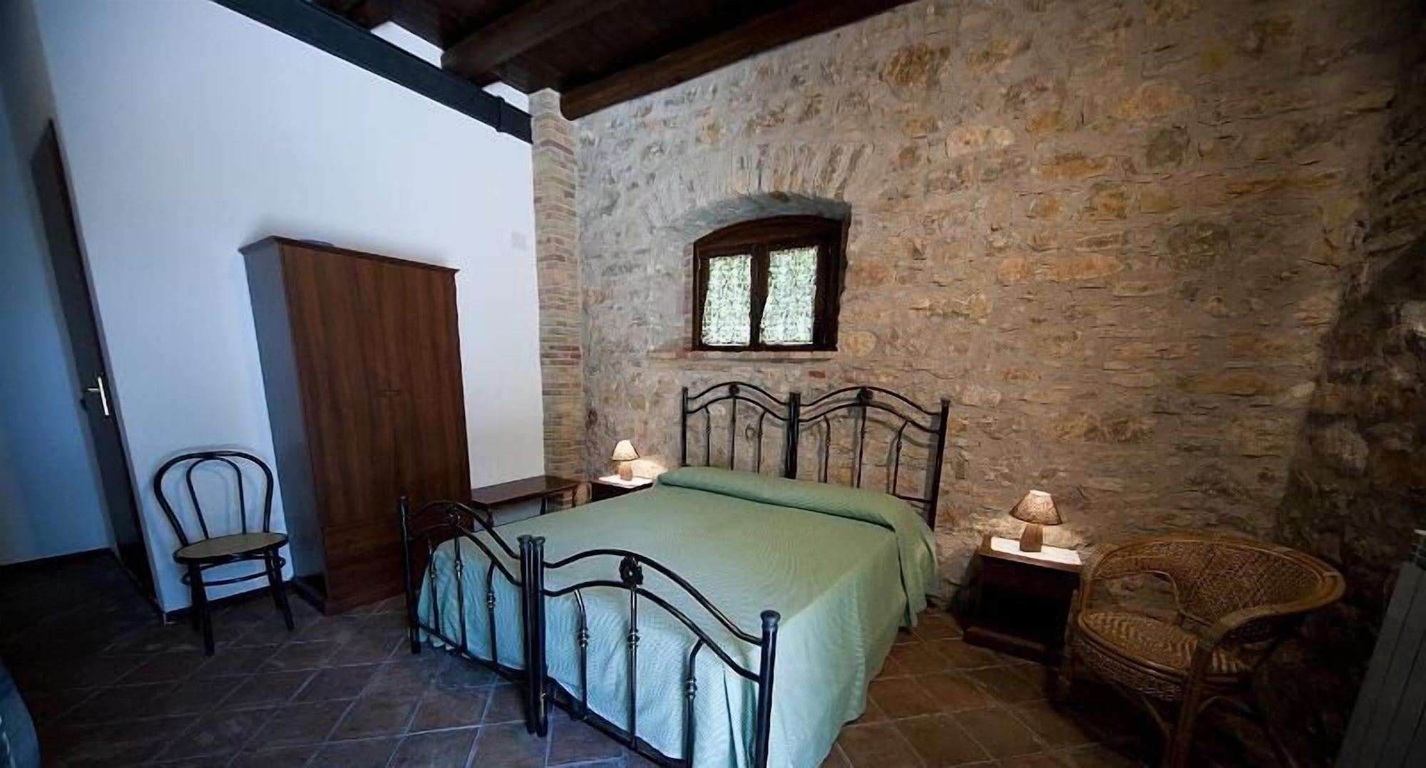 Agriturismo Sant'Agata Piana Degli Albanesi Exteriör bild